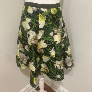 Oscar De La Renta Green Floral Skirt Size 2